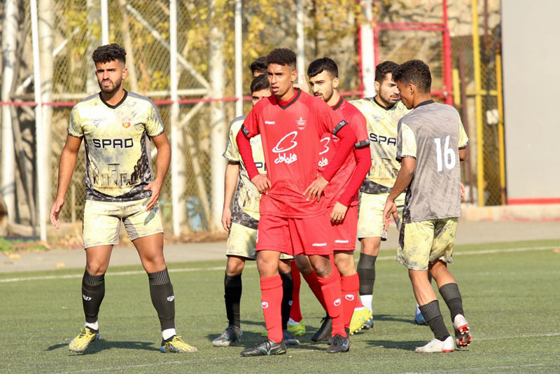 گزارش تصویری دیدار امید پرسپولیس - امید اسپاد الوند - 13 آذر 1400